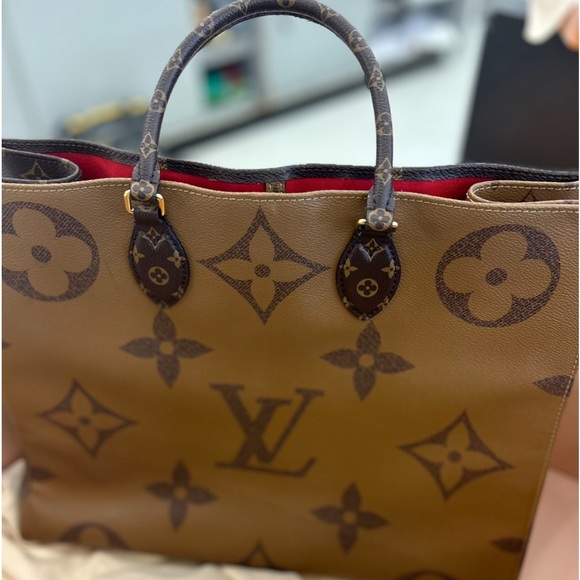 ON THE GO GM , hardly used great condition! Perfect Christmas gift! - Picture 2 of 10